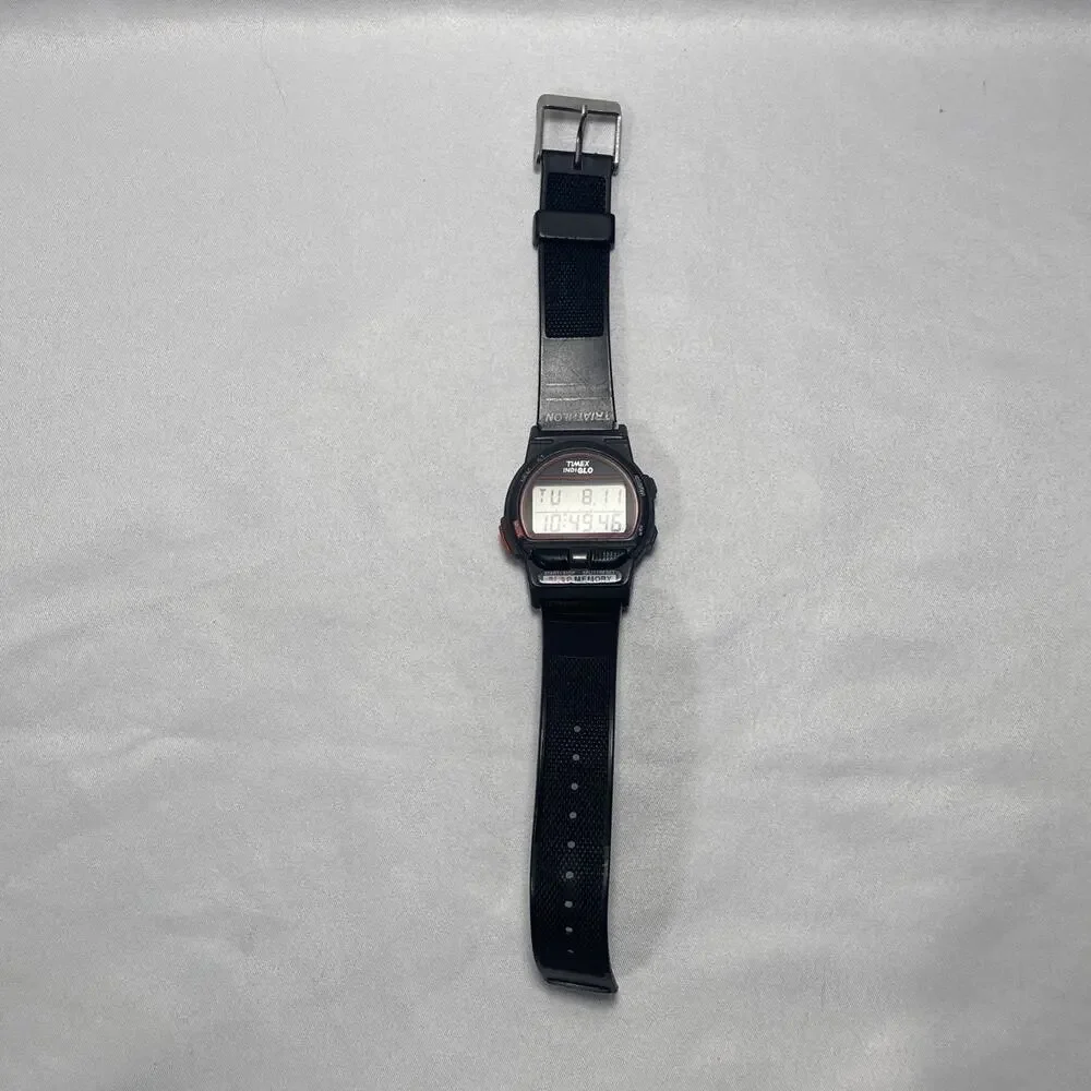 Vintage Timex Ironman Triathlon Mens Watch 36mm Black Indiglo 8-Lap 50M Day Date